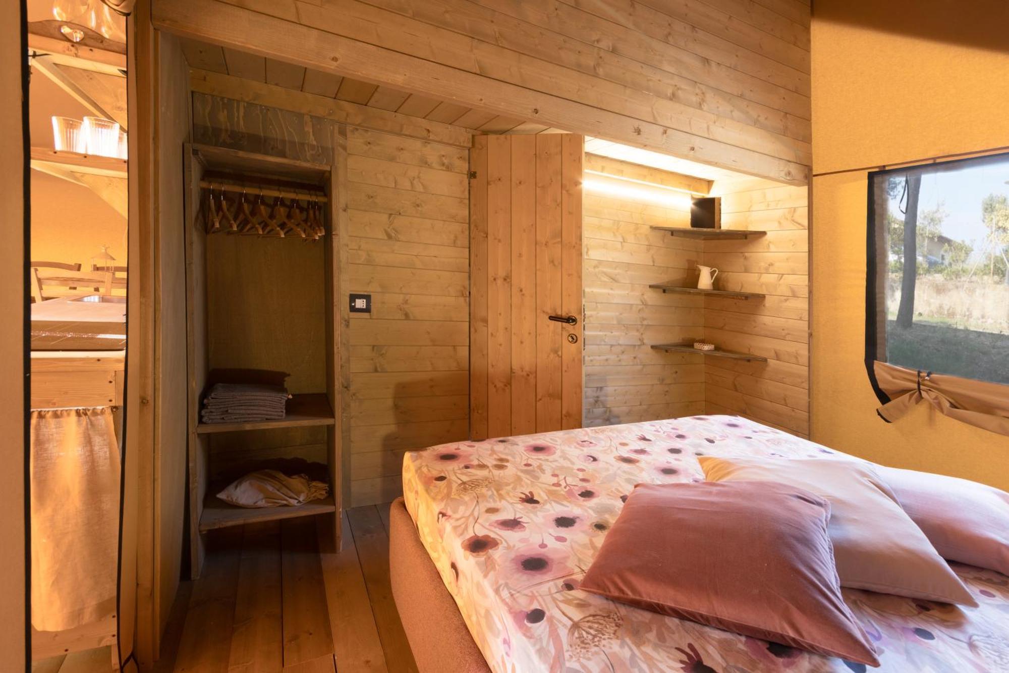 Glamping Debbiare Hotel Riparbella Exterior foto